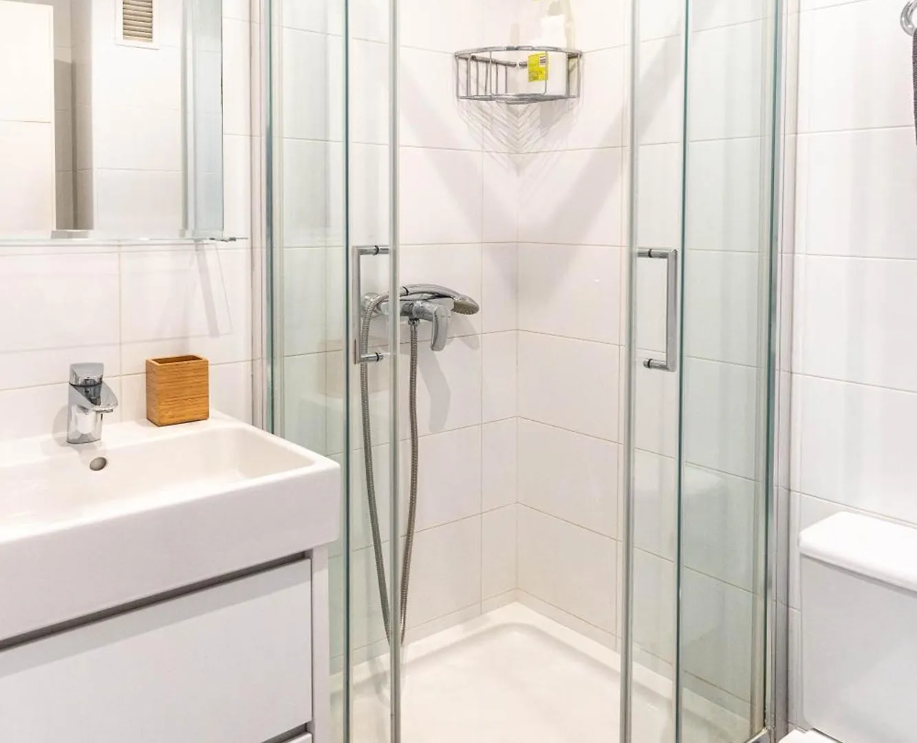 Bonito Apartamento Camp Nou Barselona