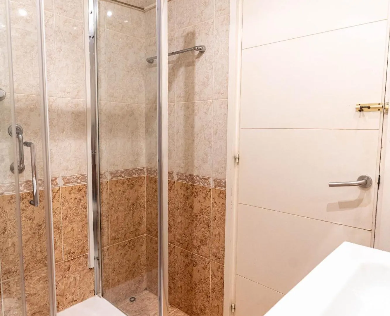 Bonito Apartamento Camp Nou Barselona